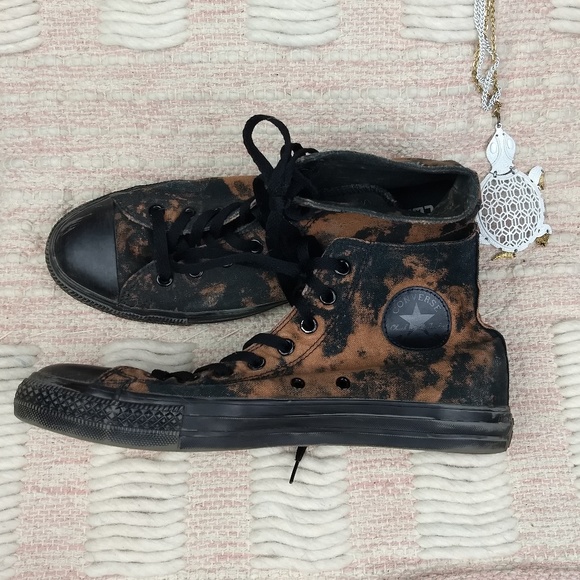 Converse Other - Bleached Distressed One of a Kind Converse B2